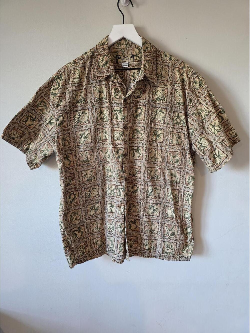 Two Palms Hawaii Men’s L Hawaiian Shirt 100% Cotton Made in Hawaii Pineapple
